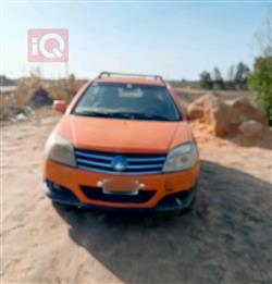 جيلي MK كروس